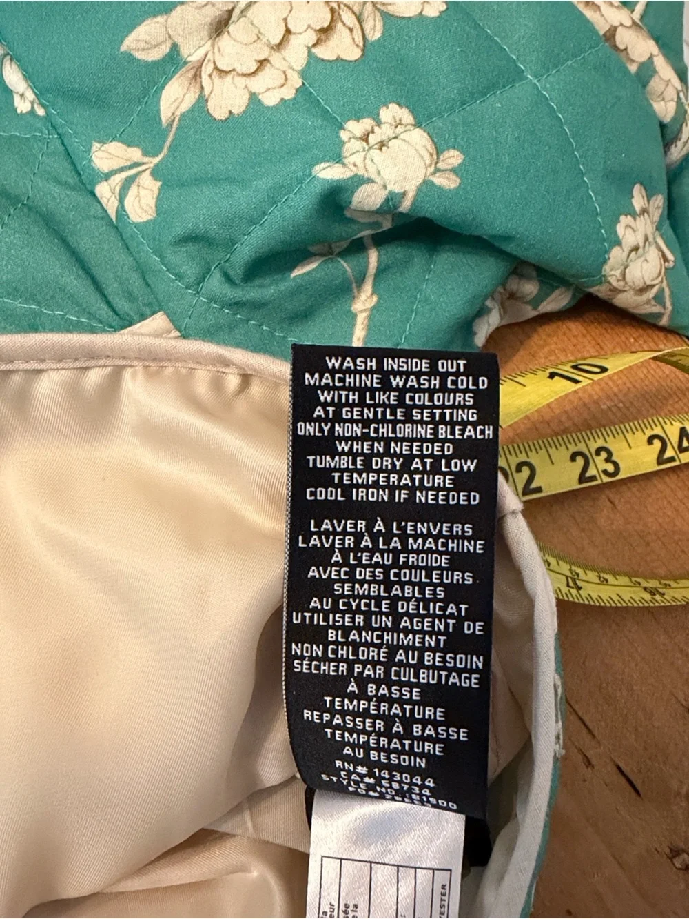 Seven for All Mankind  Floral Cropped Jacket in Teal and Cream size Med NWOT